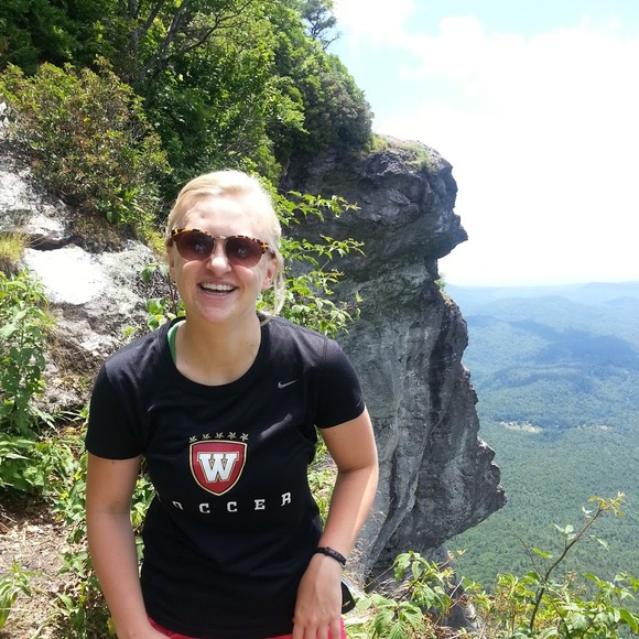 Meet your Posher, Rachel - Picture 1 of 1